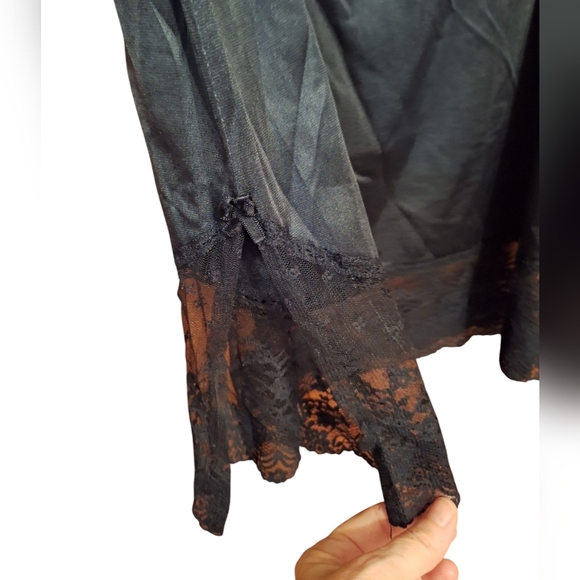 Vintage Black Slippery Half Slip Lace Hem Side Slip Mobwife Witchy Romantic - Picture 3 of 3